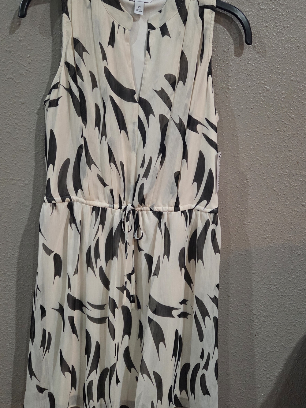 Nine West Cream & Black Sleeveless Midi Drawstring Dress